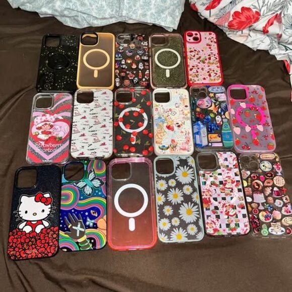 Set of 17 I phone 13 phone cases - Picture 2 of 6